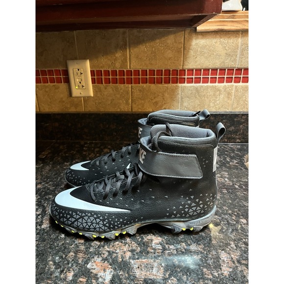 Nike Fastflex Cleats Men's Size 11 Football  Black & Gray Sports 880109-002 - Picture 1 of 9